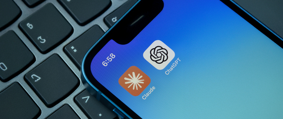 ChatGPT vs Claude Comparing
