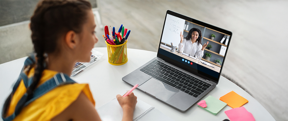 Guide to Online Project Management Courses with Certificates